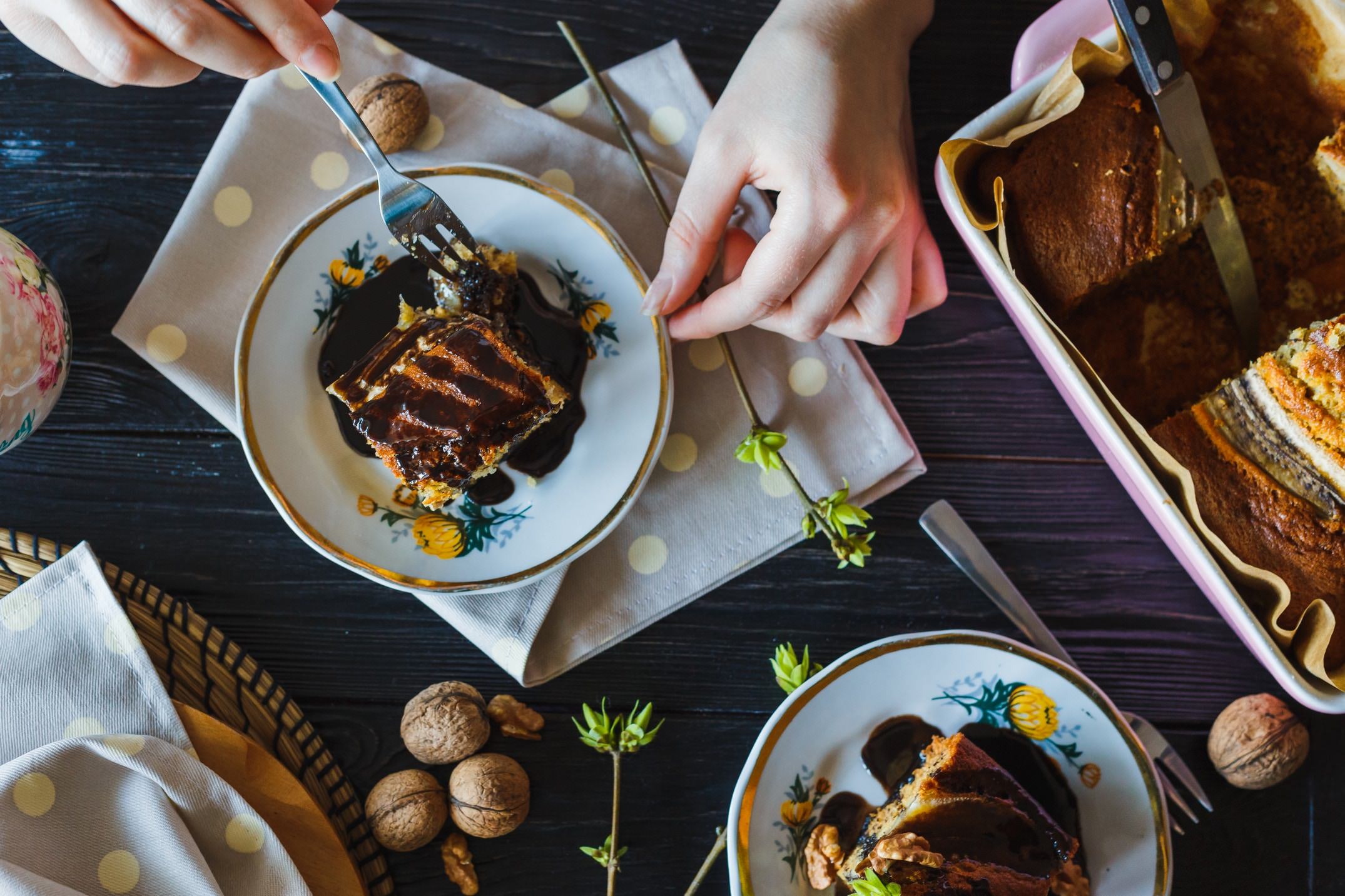 CELEBRATION CAKE – $120 - Our chef can customise a stunning semi-naked style celebration cake adorned with fresh flowers in the flavours of your choice, served on a beautifully decorated cake table complemented by vintage tea ware to match your theme.